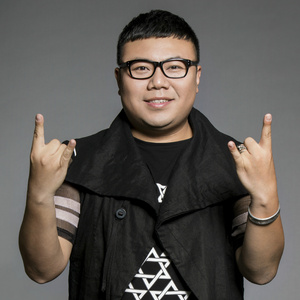 朱竹清被❌到爽🔞流
